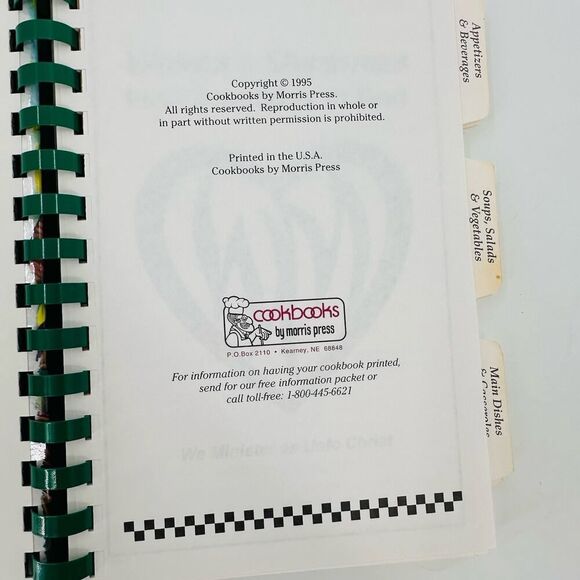 First Assembly of God Church Womens Ministries Cookbook Arnold, Pennsylvania VTG - Picture 2 of 10